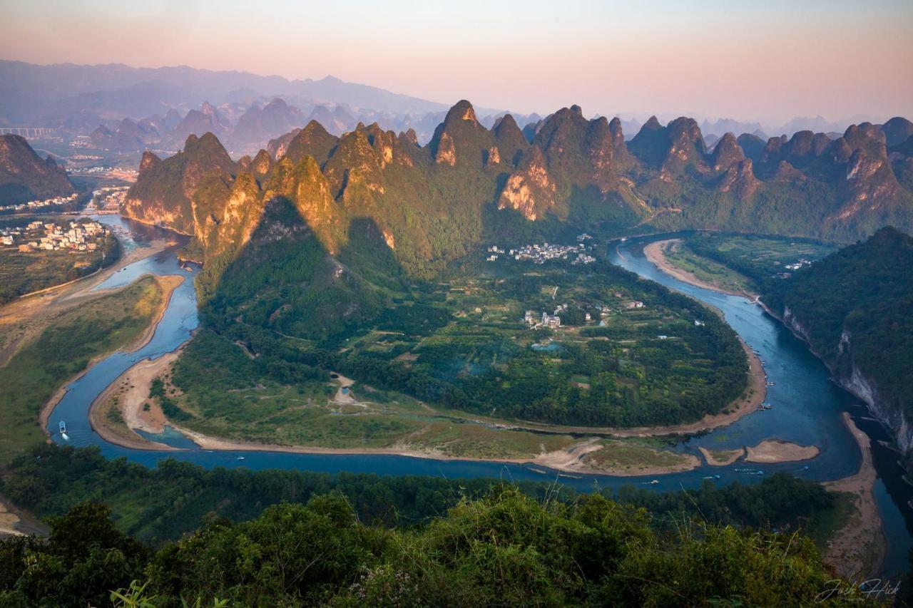 Mountain Stream Hostel Yangshuo Exterior photo